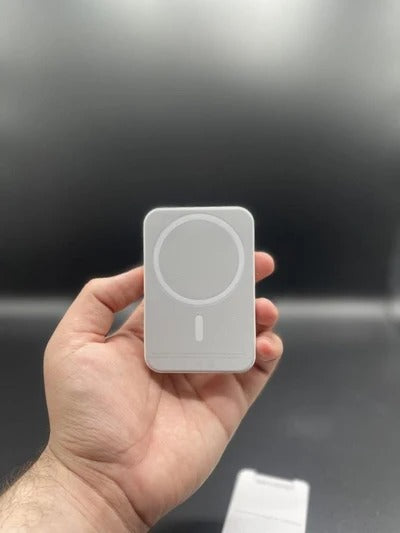 Apple MagSafe 10000mAh Wireless Power Bank for iPhone